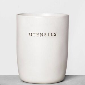 Minimalist Cream Utensil Holder